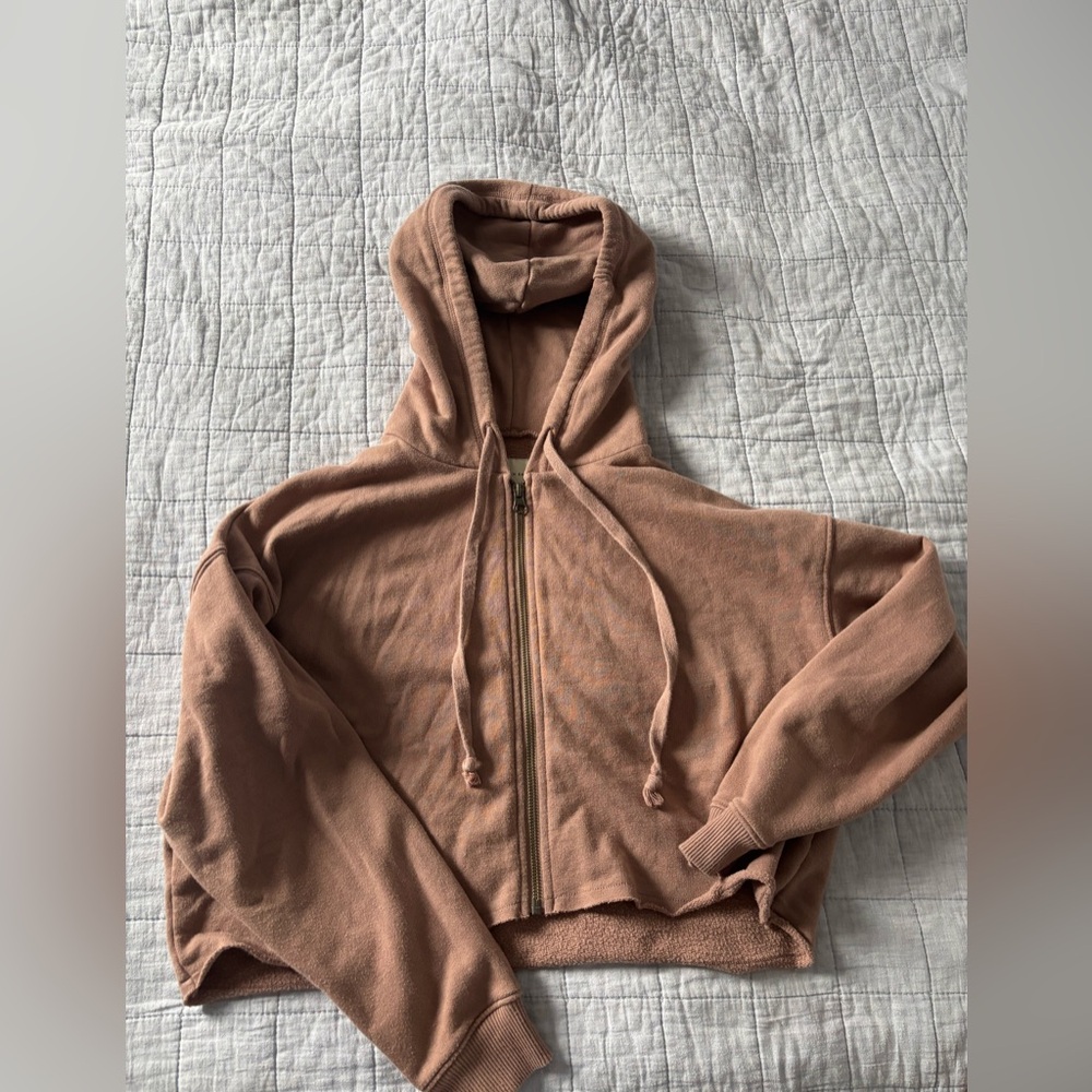 AE hoodie cropped